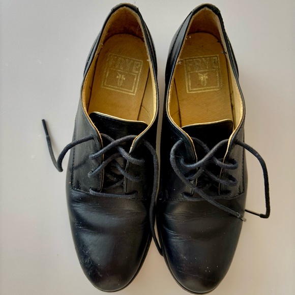 FRYE Melissa Oxford Derby black leather lace up SHOE
EUC  7B - Picture 9 of 10